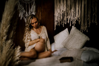 Cesca Boudoir Maternity-8